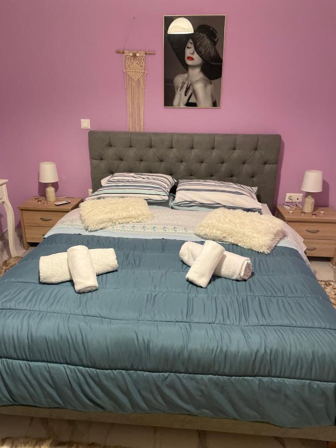 Home Nadia Corinth Екстер'єр фото